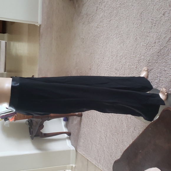 White House Black Market 2 satin waist flowy peekaboo slits at ankles side… - Picture 5 of 8